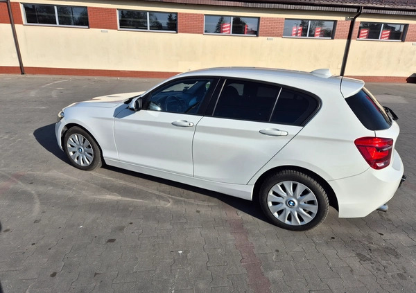 BMW Seria 1 cena 29500 przebieg: 204500, rok produkcji 2012 z Wąbrzeźno małe 154